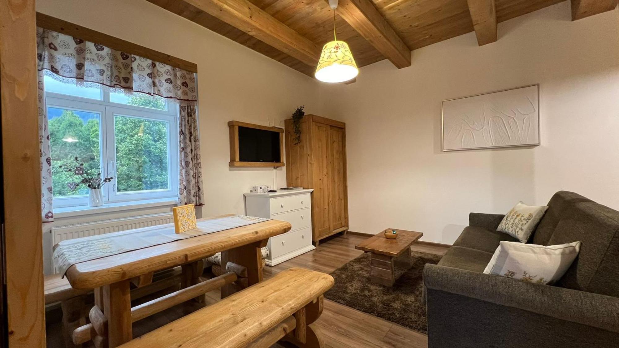Matrix Apartman Tátralomnic Kültér fotó